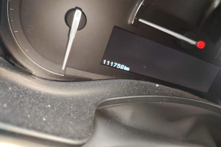 Used Cadillac ATS-L 2017 28T Fashion Edition Odometer Close Up