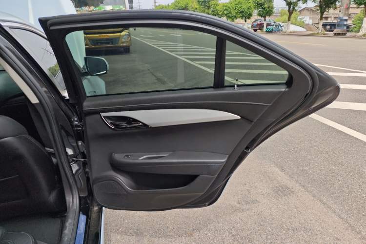 Used Cadillac ATS-L 2017 28T Fashion Edition Right Rear Door Interior