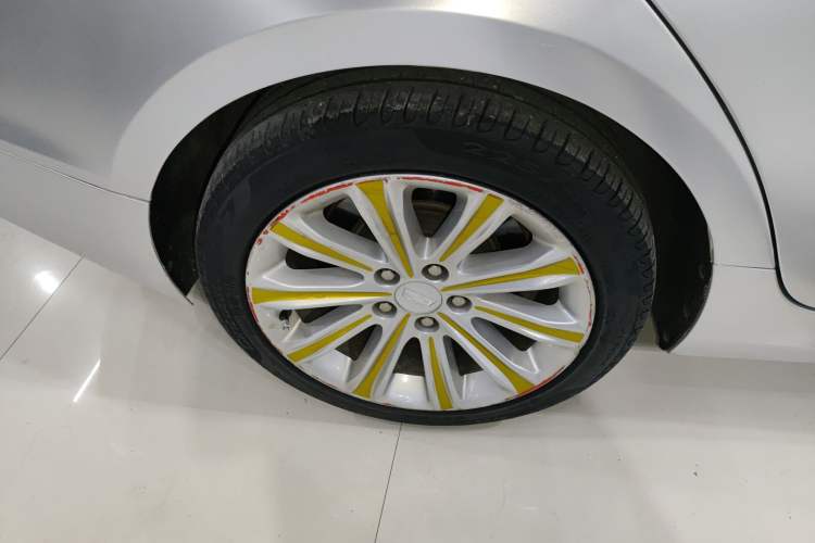Used Cadillac ATS-L 2017 28T Tech Edition Right Rear Wheel Hub