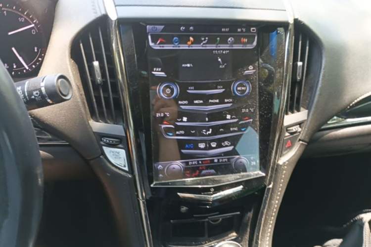 Used Cadillac ATS-L 2017 28T Tech Edition Audio And AC Panel