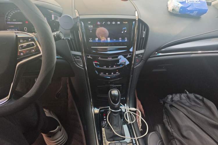 Used Cadillac ATS-L 2017 28T Tech Edition Audio And AC Panel