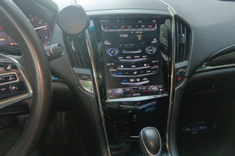 Used Cadillac ATS-L 2017 28T Tech Edition Audio And AC Panel