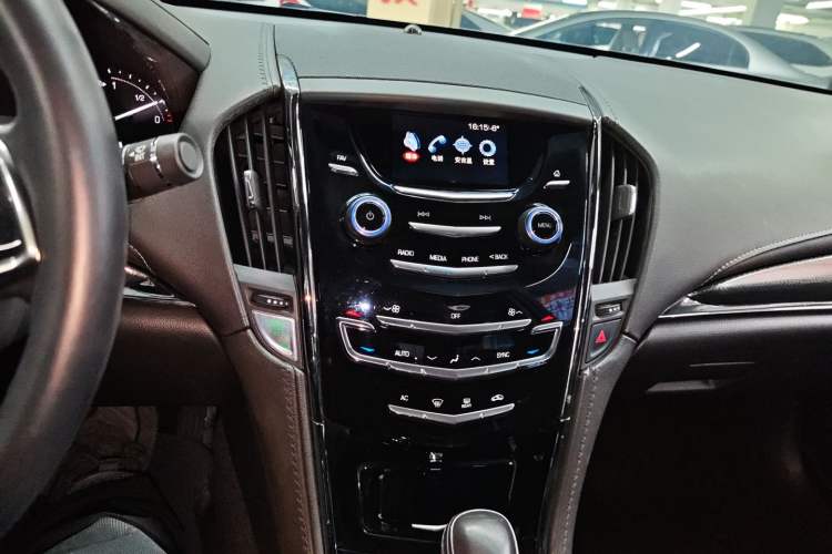 Used Cadillac ATS-L 2017 28T Tech Edition Audio And AC Panel