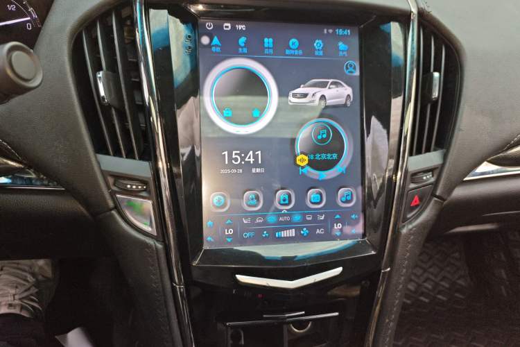Used Cadillac ATS-L 2017 28T Tech Edition Audio And AC Panel