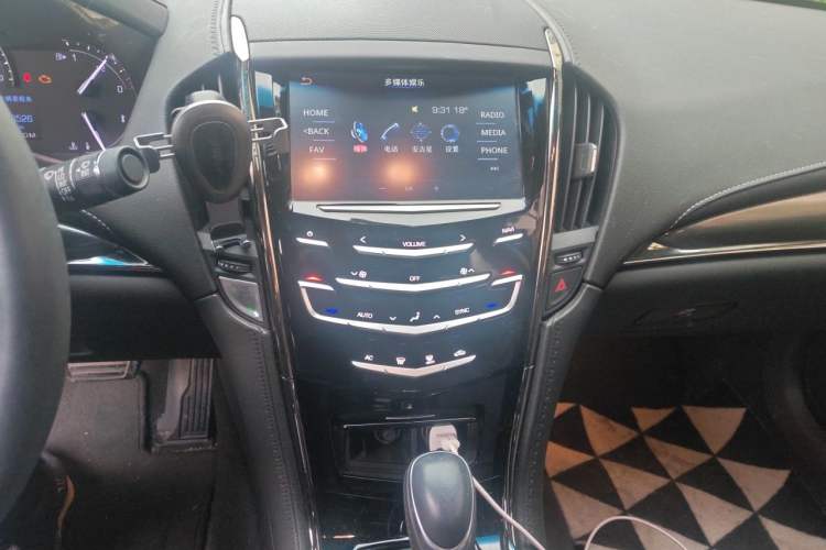 Used Cadillac ATS-L 2017 28T Tech Edition Audio And AC Panel