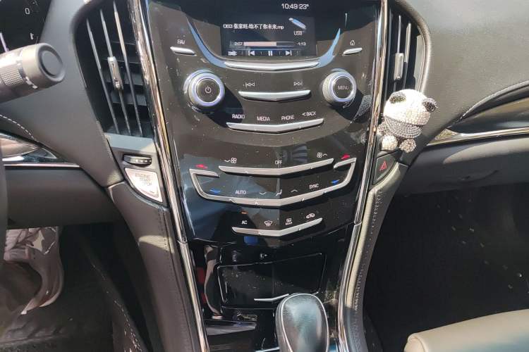 Used Cadillac ATS-L 2017 28T Tech Edition Audio And AC Panel