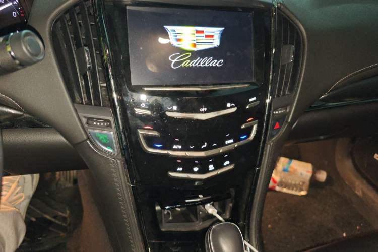 Used Cadillac ATS-L 2017 28T Tech Edition Audio And AC Panel