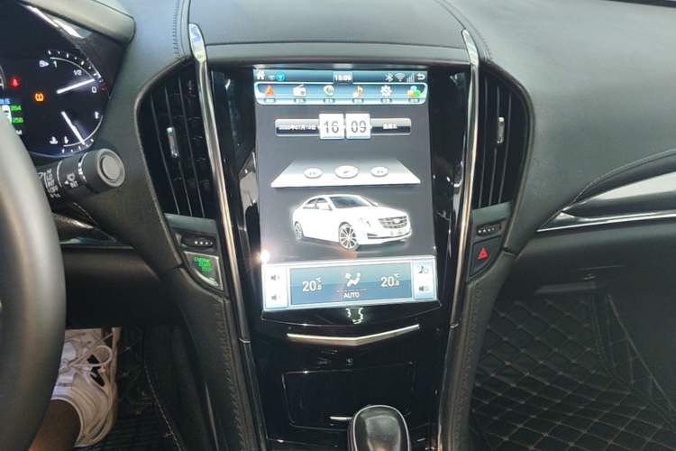 Used Cadillac ATS-L 2017 28T Tech Edition Audio And AC Panel