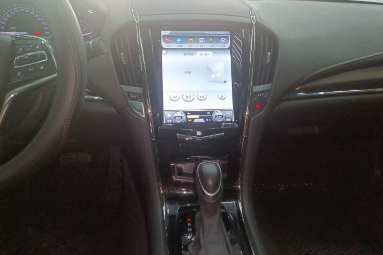 Used Cadillac ATS-L 2017 28T Tech Edition Audio And AC Panel