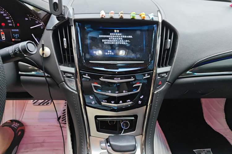 Used Cadillac ATS-L 2017 28T Tech Edition Audio And AC Panel