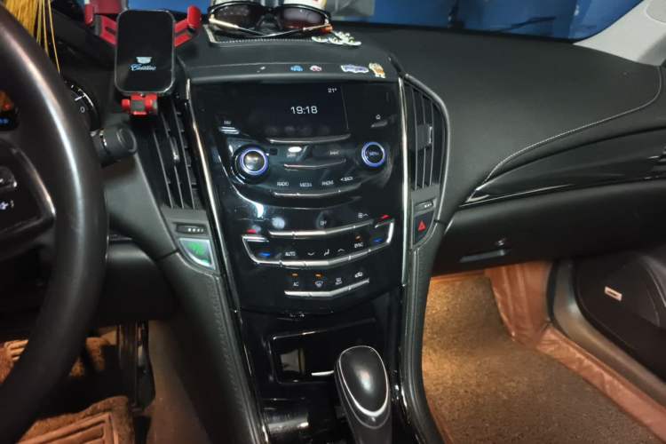 Used Cadillac ATS-L 2017 28T Tech Edition Audio And AC Panel