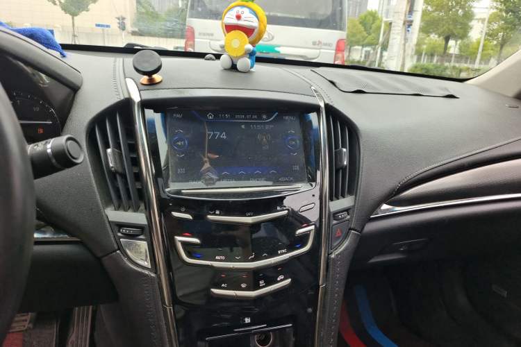 Used Cadillac ATS-L 2017 28T Tech Edition Audio And AC Panel