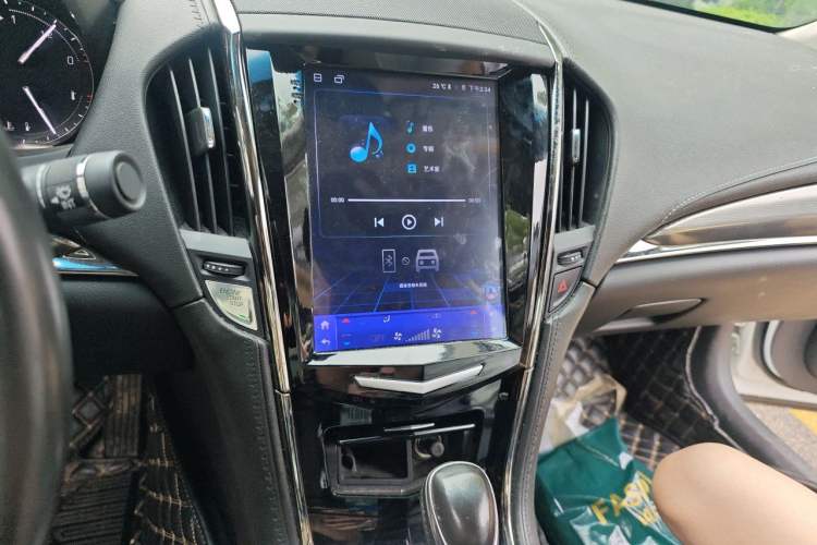 Used Cadillac ATS-L 2017 28T Tech Edition Audio And AC Panel