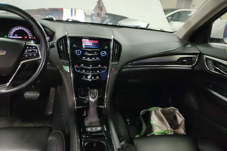 Used Cadillac ATS-L 2017 28T Tech Edition Audio And AC Panel