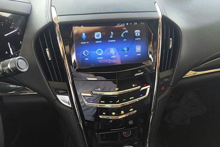 Used Cadillac ATS-L 2017 28T Tech Edition Audio And AC Panel