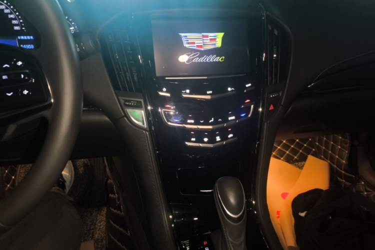 Used Cadillac ATS-L 2017 28T Tech Edition Audio And AC Panel