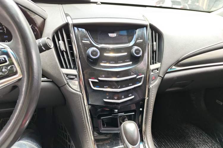 Used Cadillac ATS-L 2017 28T Tech Edition Audio And AC Panel
