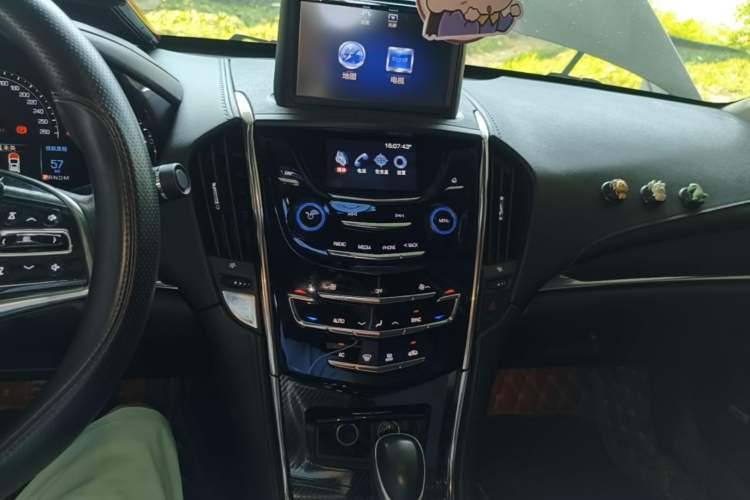 Used Cadillac ATS-L 2017 28T Tech Edition Audio And AC Panel