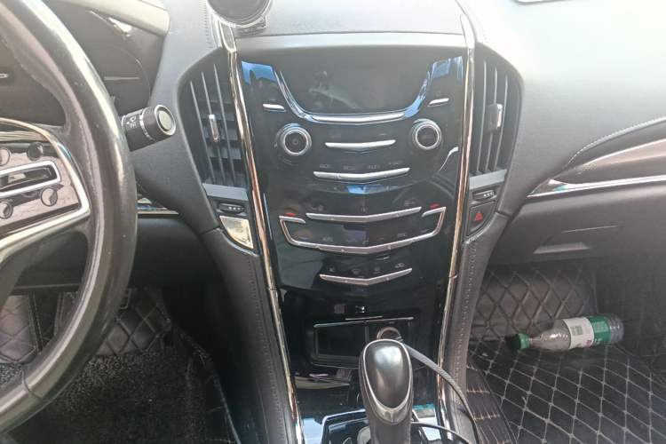 Used Cadillac ATS-L 2017 28T Tech Edition Audio And AC Panel