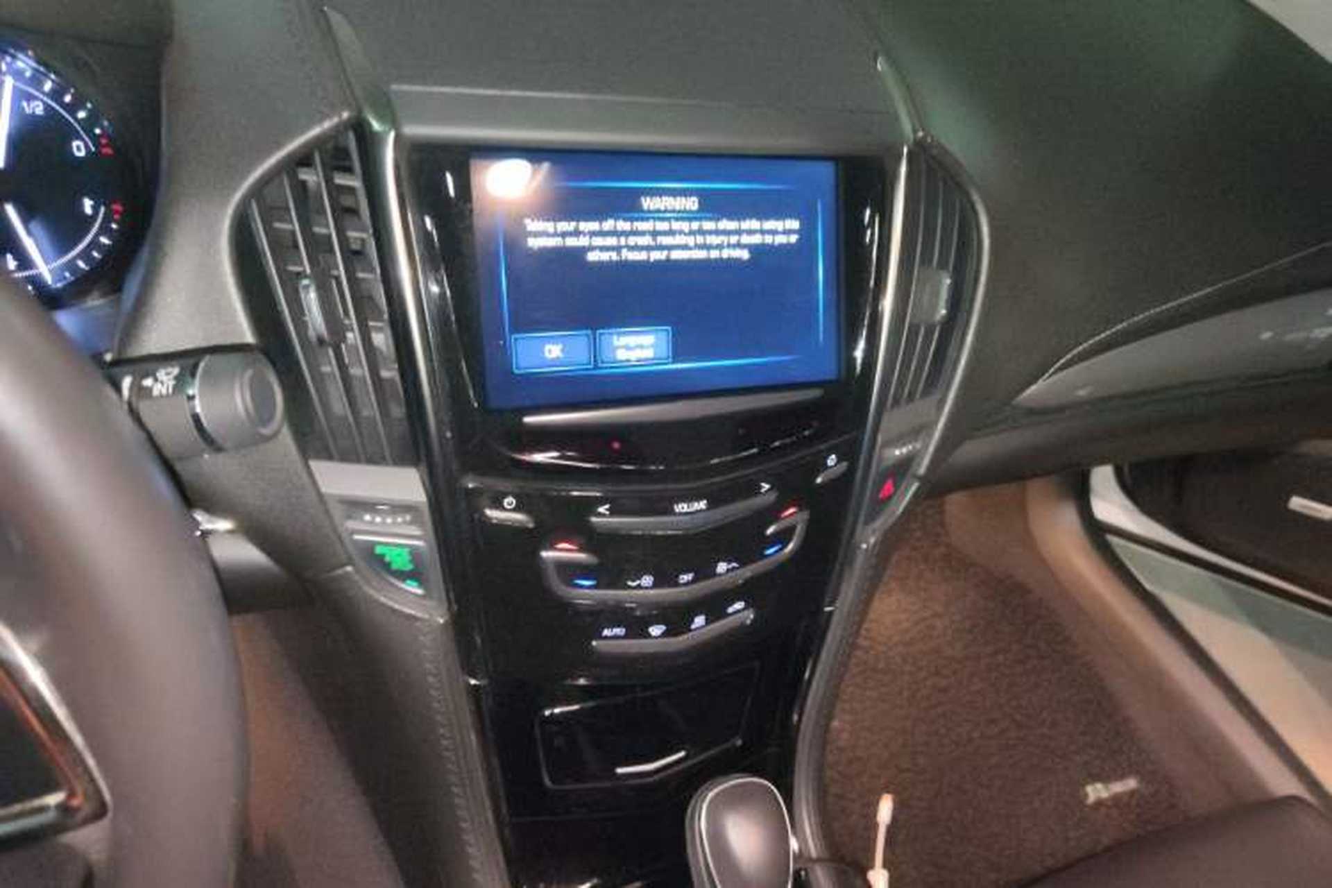 Used Cadillac ATS-L 2017 28T Fashion Edition Audio And AC Panel