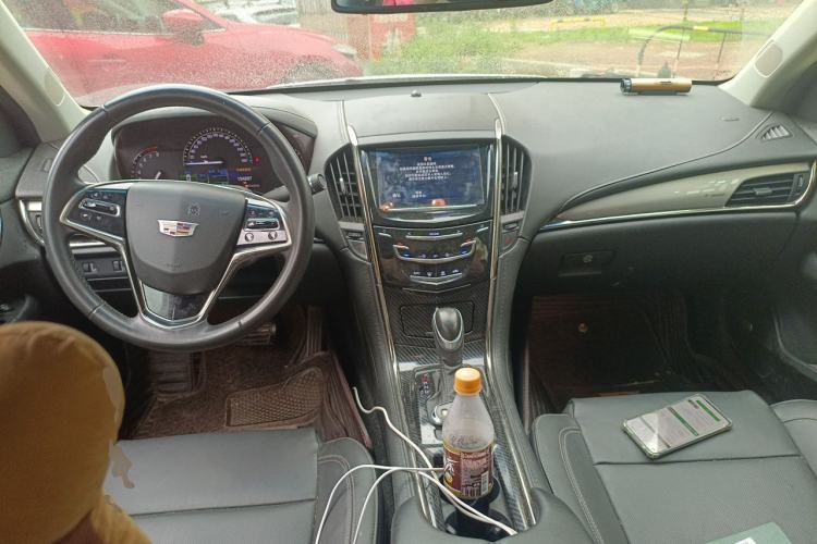 Used Cadillac ATS-L 2017 28T Fashion Edition Center Console