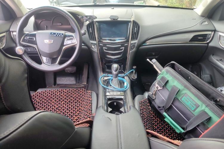 Used Cadillac ATS-L 2017 28T Fashion Edition Center Console