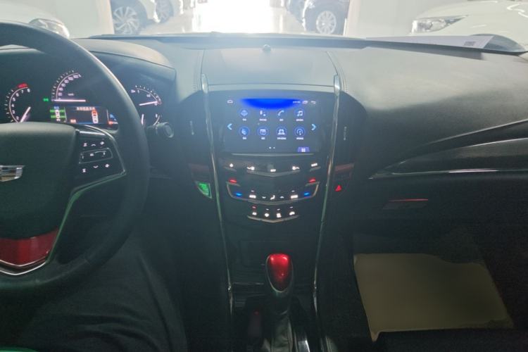 Used Cadillac ATS-L 2017 28T Tech Edition Center Console