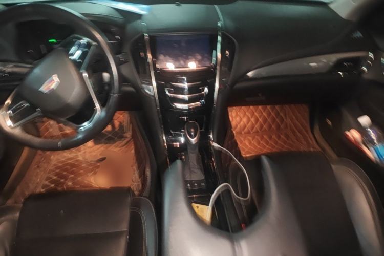 Used Cadillac ATS-L 2017 28T Fashion Edition Center Console