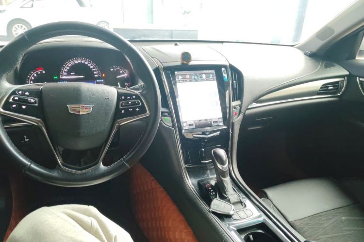 Used Cadillac ATS-L 2017 28T Tech Edition Center Console