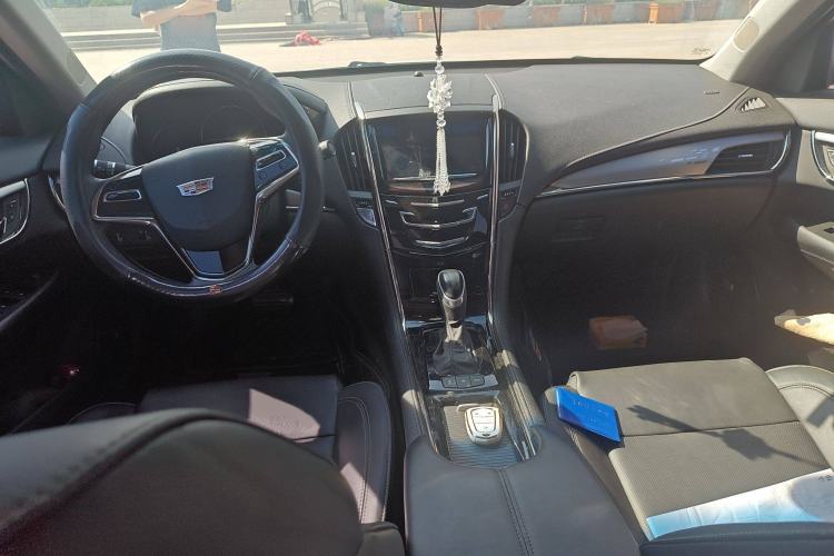 Used Cadillac ATS-L 2017 28T Fashion Edition Center Console