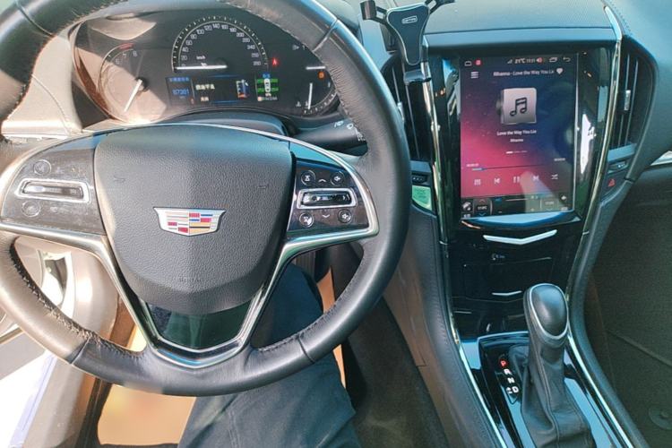 Used Cadillac ATS-L 2017 28T Tech Edition Center Console