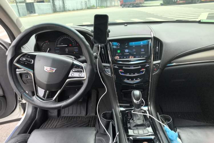 Used Cadillac ATS-L 2017 28T Fashion Edition Center Console
