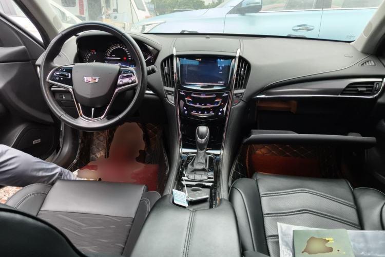 Used Cadillac ATS-L 2017 28T Tech Edition Center Console