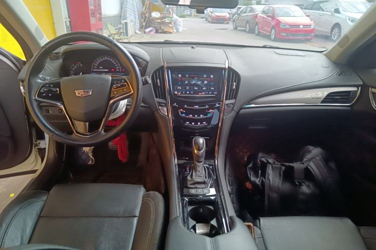 Used Cadillac ATS-L 2017 28T Fashion Edition Center Console