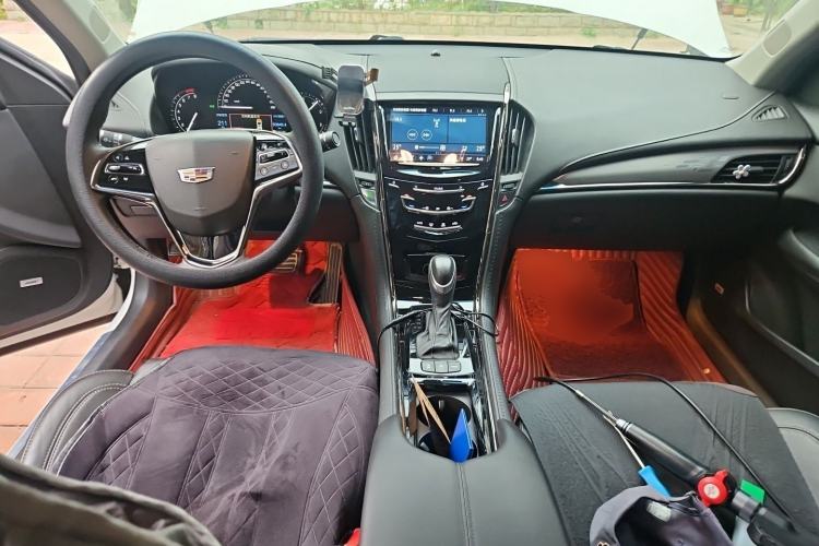 Used Cadillac ATS-L 2017 28T Fashion Edition Center Console