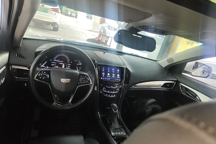 Used Cadillac ATS-L 2017 28T Fashion Edition Center Console