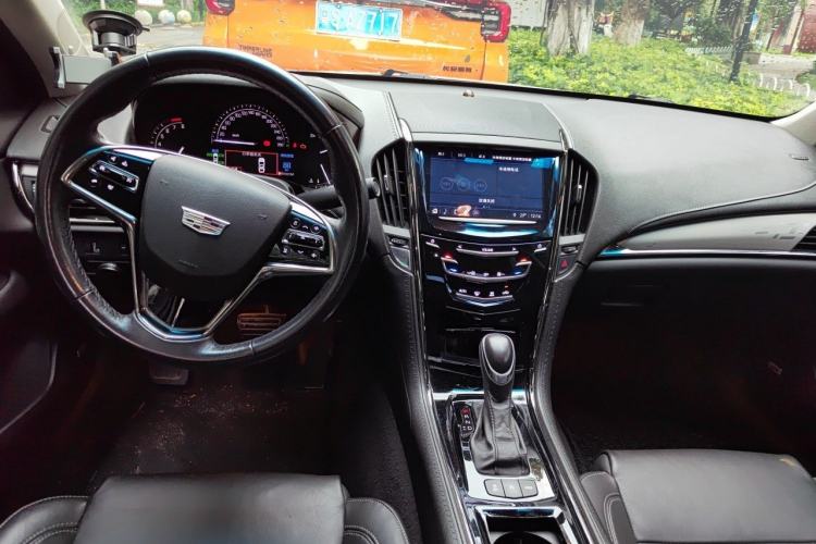 Used Cadillac ATS-L 2017 28T Fashion Edition Center Console