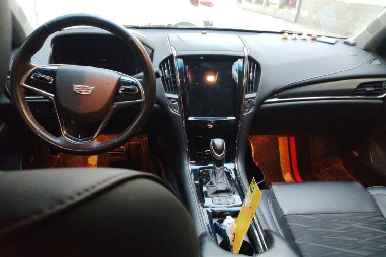 Used Cadillac ATS-L 2017 28T Tech Edition Center Console