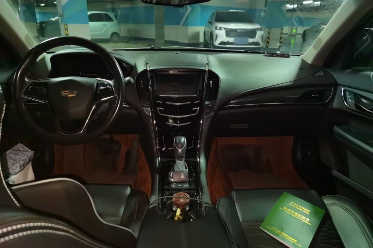 Used Cadillac ATS-L 2017 28T Tech Edition Center Console