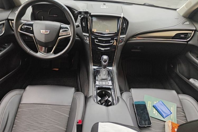 Used Cadillac ATS-L 2017 28T Tech Edition Center Console