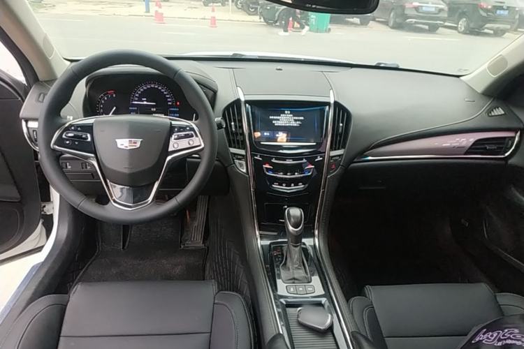Used Cadillac ATS-L 2017 28T Fashion Edition Center Console