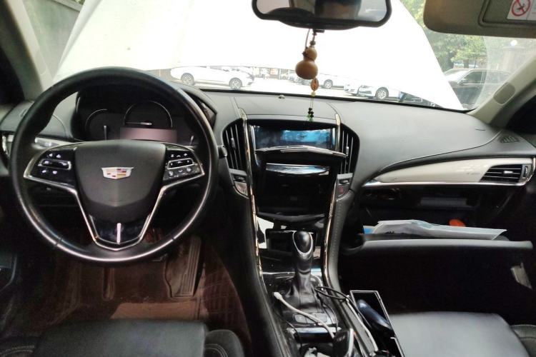 Used Cadillac ATS-L 2017 28T Fashion Edition Center Console