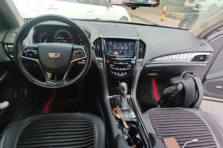 Used Cadillac ATS-L 2017 28T Fashion Edition Center Console