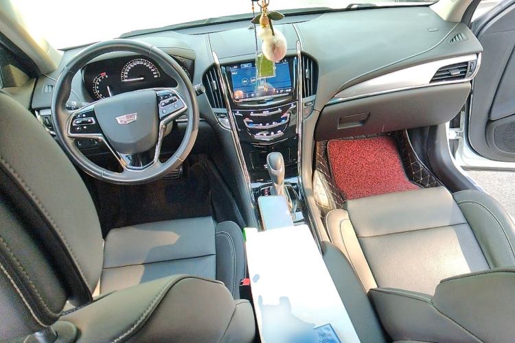 Used Cadillac ATS-L 2017 28T Fashion Edition Center Console
