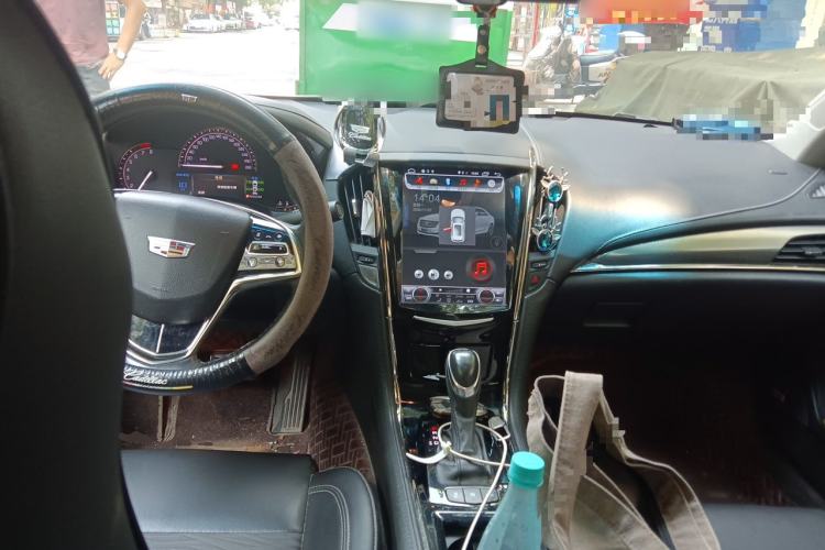 Used Cadillac ATS-L 2017 28T Tech Edition Center Console