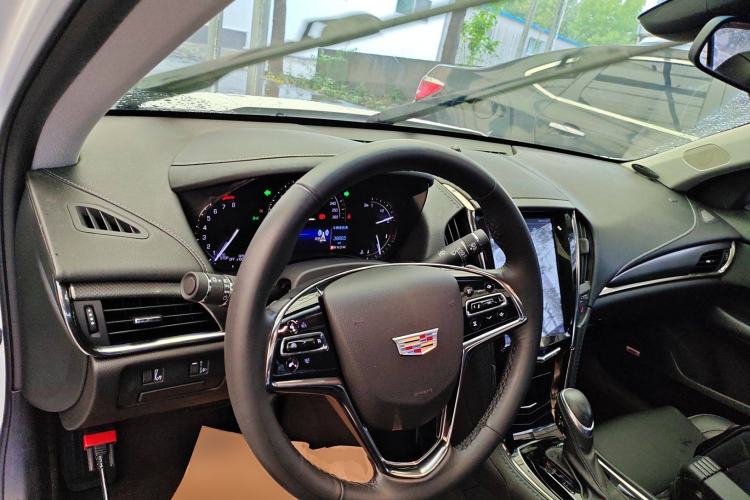 Used Cadillac ATS-L 2017 28T Tech Edition Center Console
