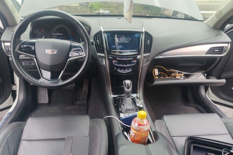 Used Cadillac ATS-L 2017 28T Fashion Edition Center Console