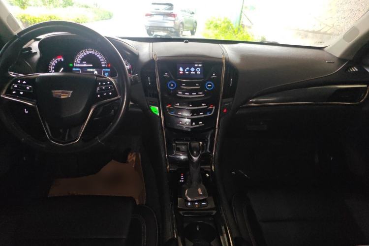 Used Cadillac ATS-L 2017 28T Tech Edition Center Console