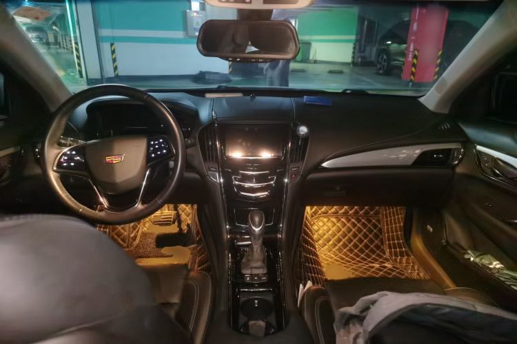 Used Cadillac ATS-L 2017 28T Fashion Edition Center Console