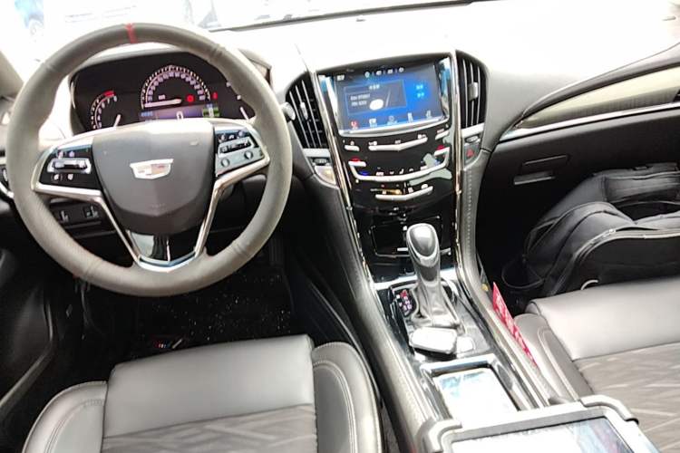 Used Cadillac ATS-L 2017 28T Tech Edition Center Console